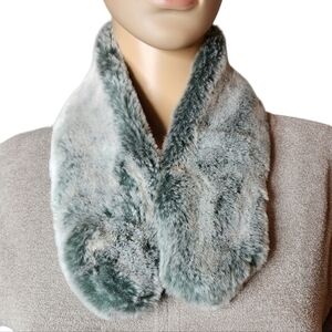 Papyrus grey neck wrap